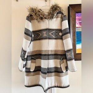 BB Dakota Women’s coat Large